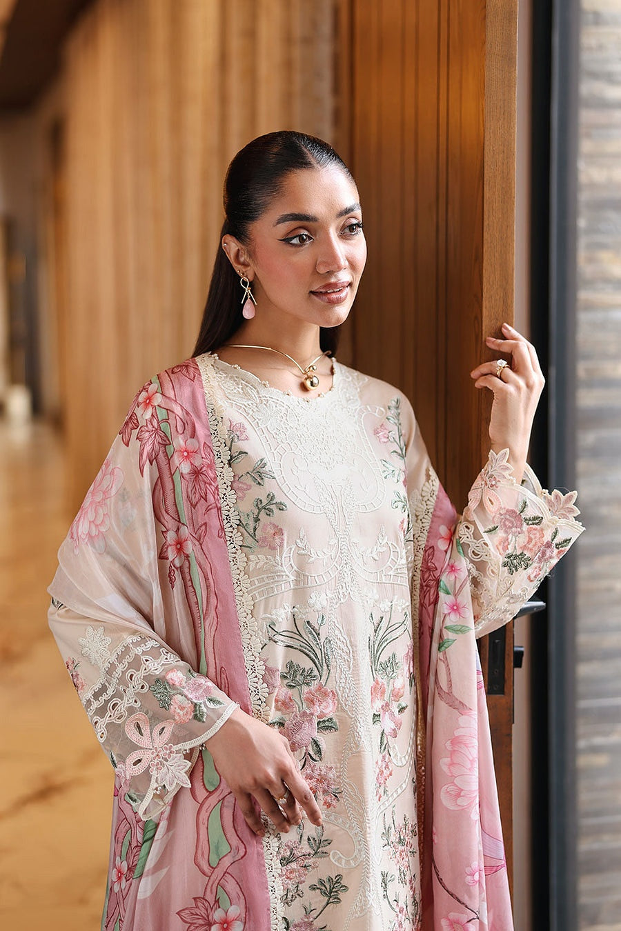 [ SUIT B ] - RAMSHA ANDAAZ LUXURY LAWN VOL 14 COLLECTION 2026