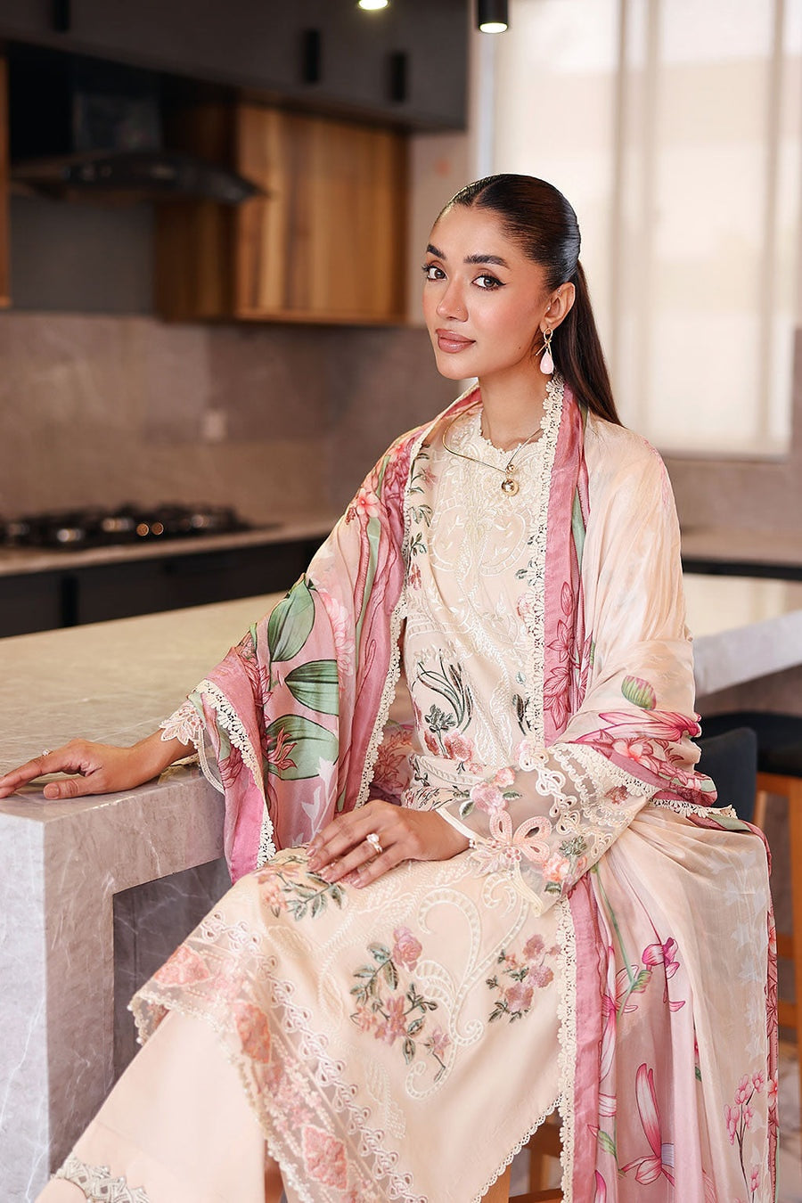 [ SUIT B ] - RAMSHA ANDAAZ LUXURY LAWN VOL 14 COLLECTION 2026