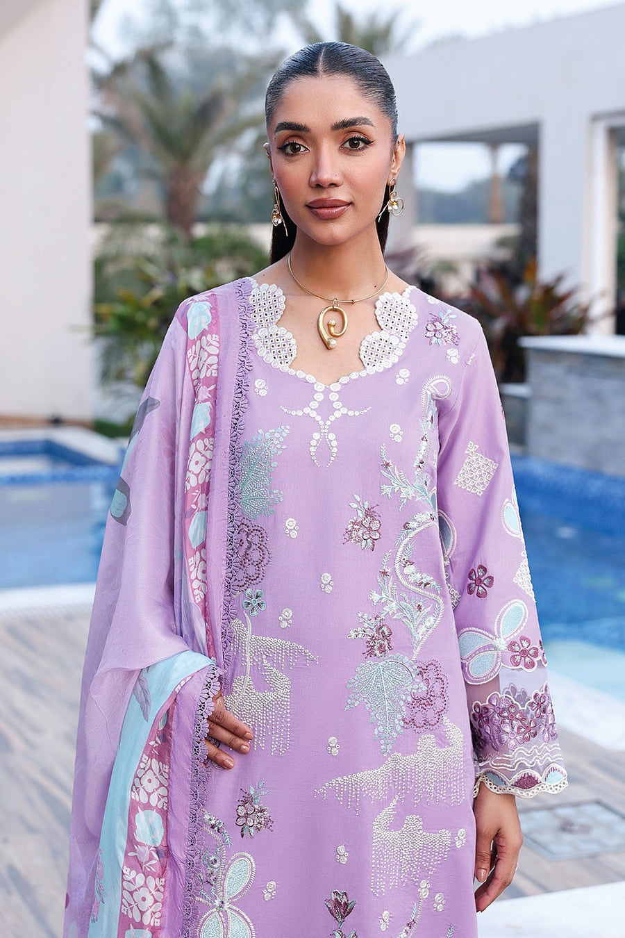 [ SUIT D ] - RAMSHA ANDAAZ LUXURY LAWN VOL 14 COLLECTION 2026