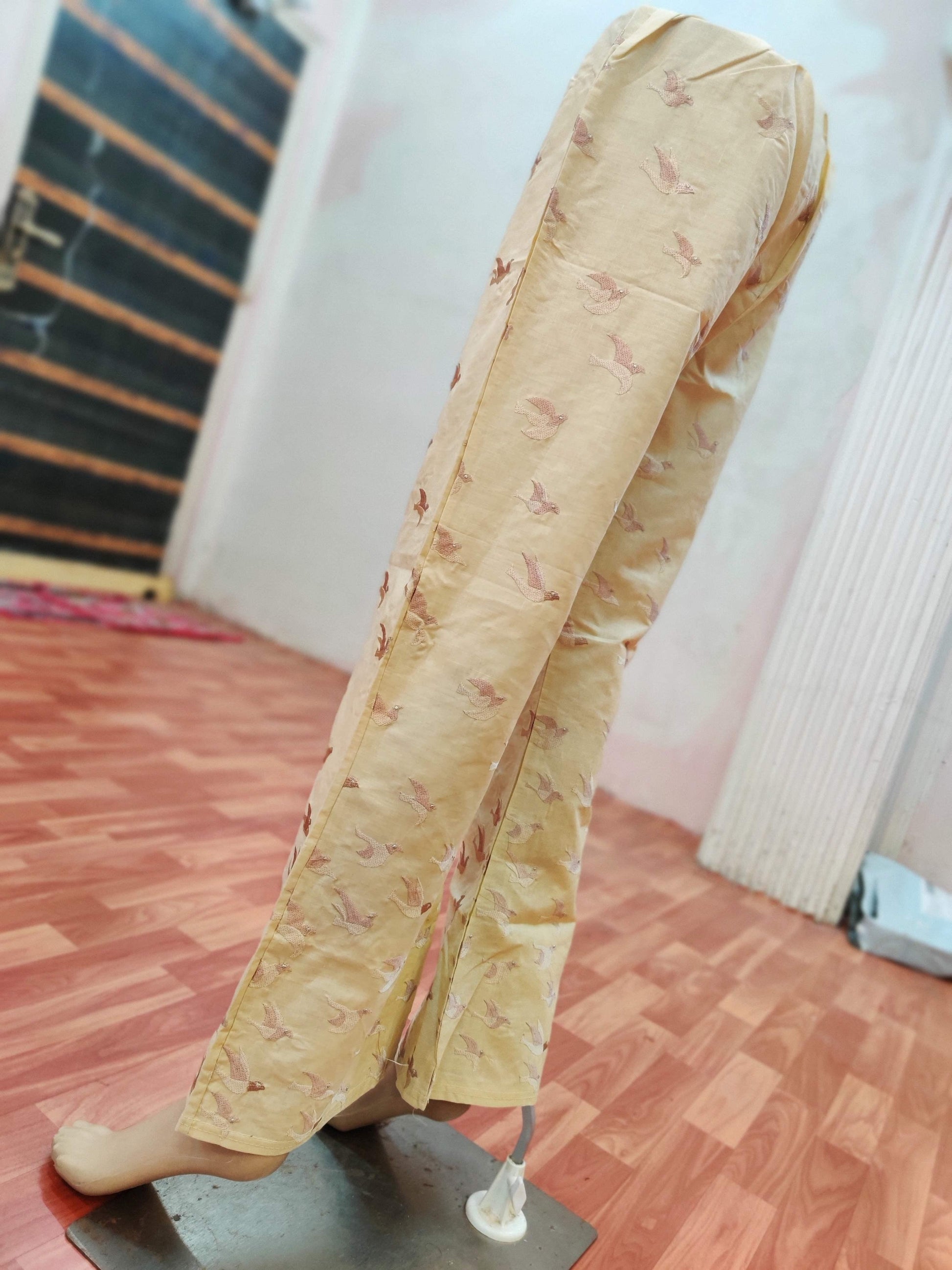 PAKISTANI MAIRA PANTS - Ubaid Collections
