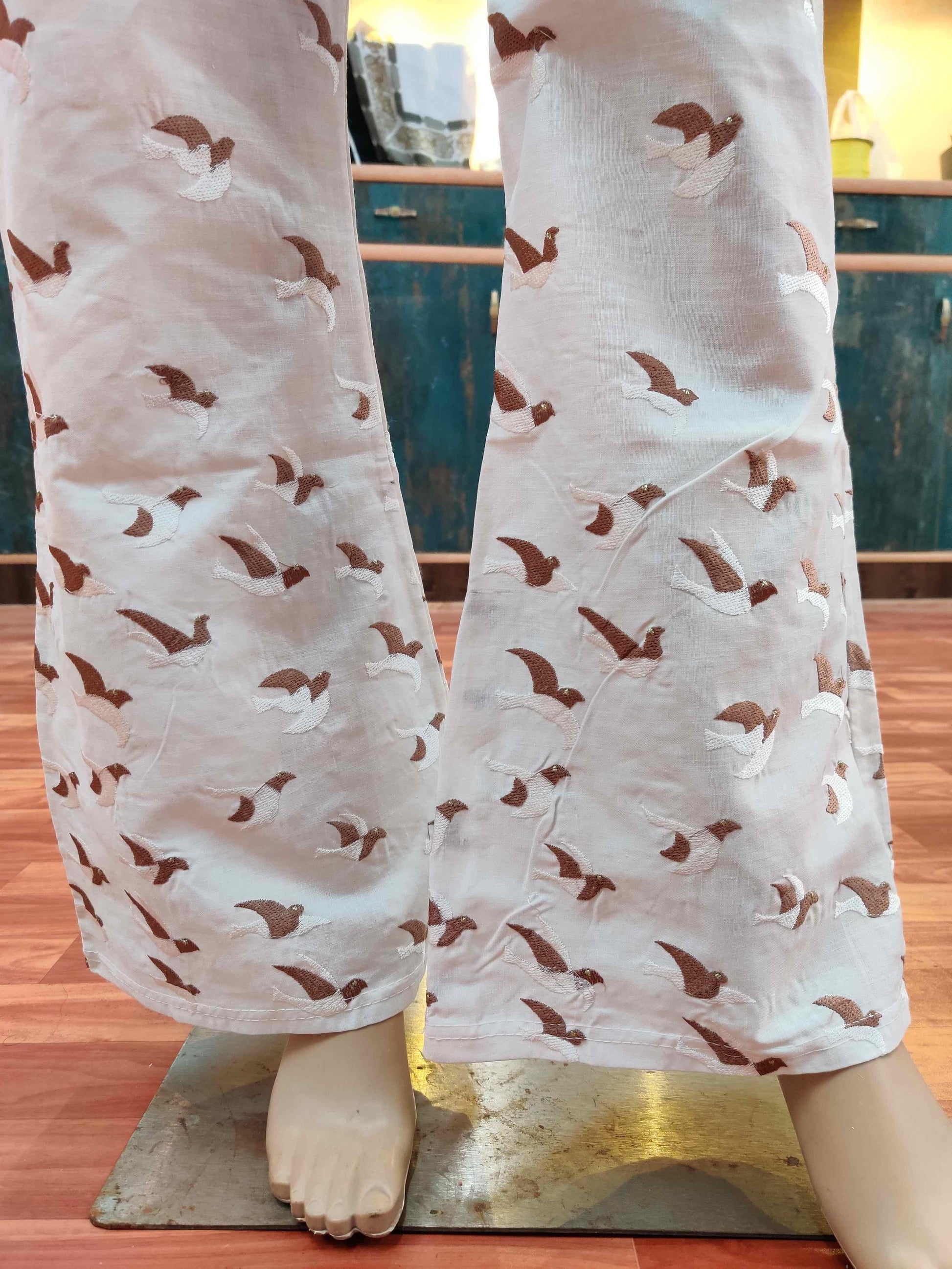 PAKISTANI MAIRA PANTS - Ubaid Collections